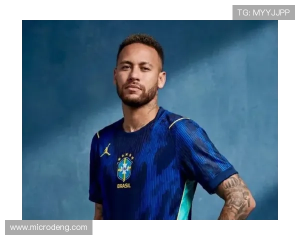 内马尔双脚能力展示：技术全面性持续提升