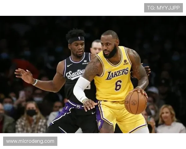 阿什拉夫大腿伤情对本赛季状态及出勤率的潜在影响分析